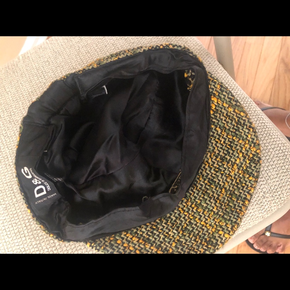 Tweed cap - Picture 6 of 6